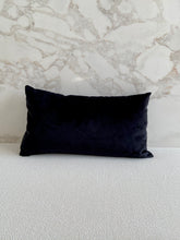 Cargar imagen en el visor de la galería, Cojin CHICO